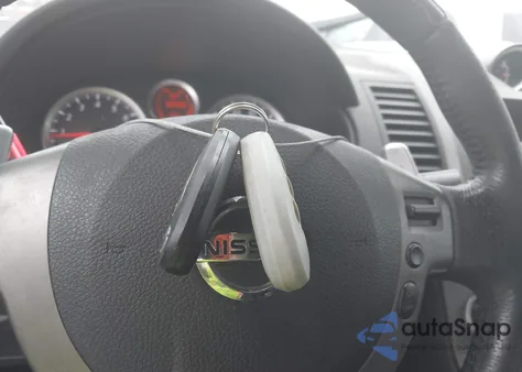 2012 Nissan Sentra Se-R из США, поврежденный, VIN 3N1BB6AP2CL642182